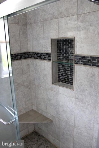 42 FORGE RD, Medford, NJ 08055