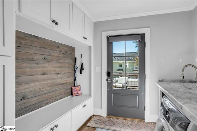 221 Buist Avenue, Greenville, SC 29609