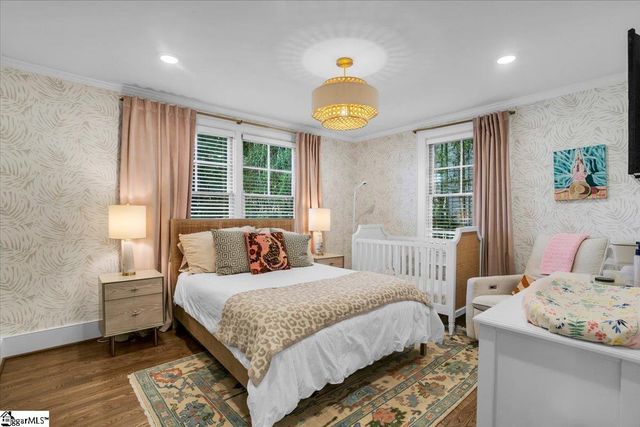 221 Buist Avenue, Greenville, SC 29609