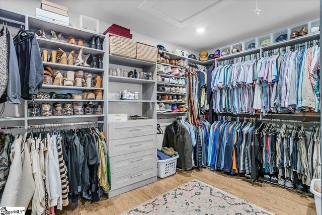 221 Buist Avenue, Greenville, SC 29609