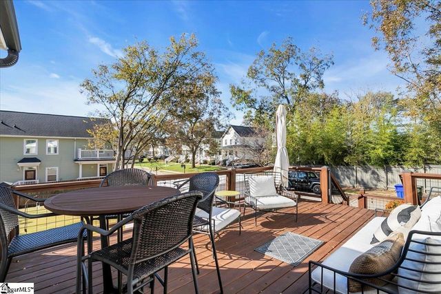 221 Buist Avenue, Greenville, SC 29609