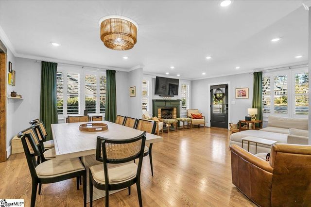 221 Buist Avenue, Greenville, SC 29609