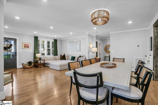 221 Buist Avenue, Greenville, SC 29609