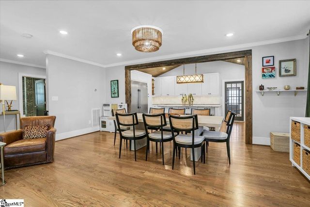 221 Buist Avenue, Greenville, SC 29609