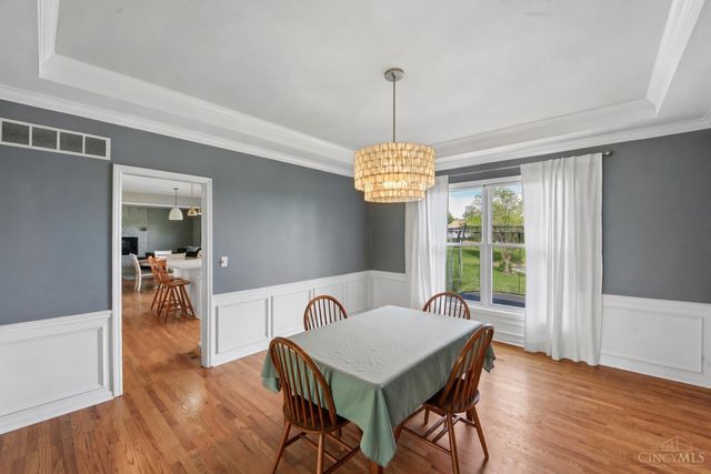 996 Paxton Lake Drive, Miami Twp, OH 45140