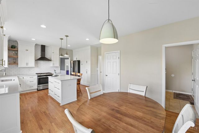 996 Paxton Lake Drive, Miami Twp, OH 45140