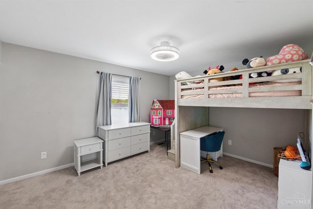 996 Paxton Lake Drive, Miami Twp, OH 45140