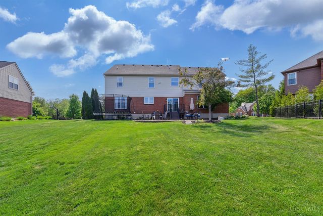 996 Paxton Lake Drive, Miami Twp, OH 45140