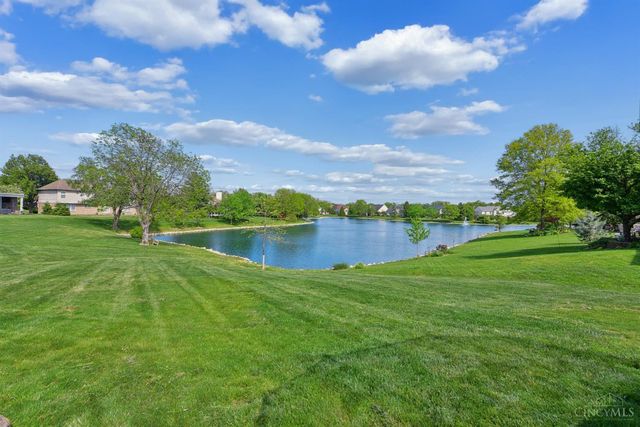 996 Paxton Lake Drive, Miami Twp, OH 45140