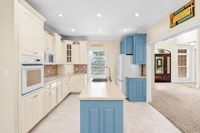 282 Canyon Drive, London, KY 40741