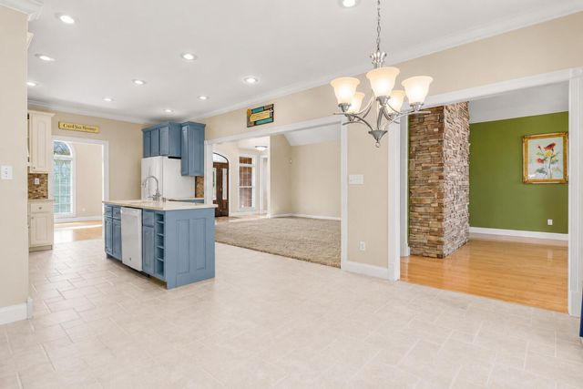 282 Canyon Drive, London, KY 40741