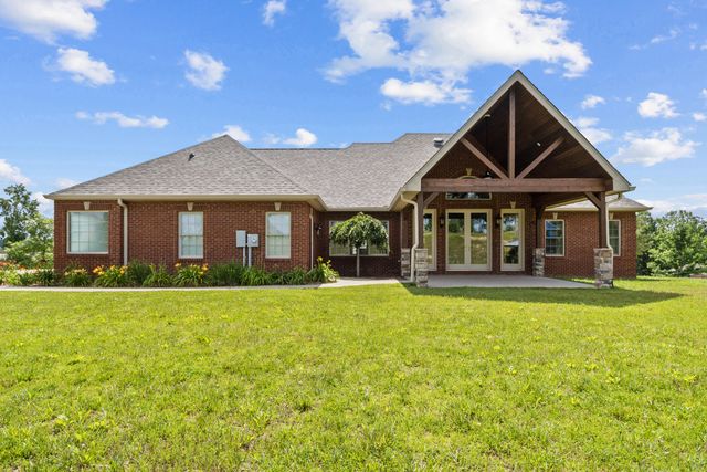 282 Canyon Drive, London, KY 40741