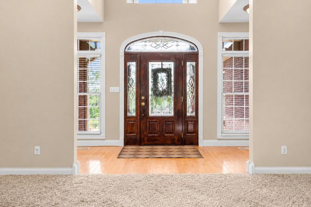 282 Canyon Drive, London, KY 40741