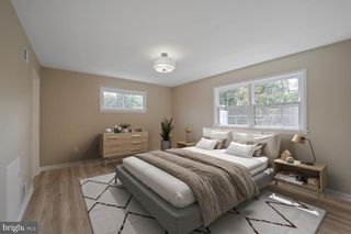 520 N QUAKER LN, Alexandria, VA 22304