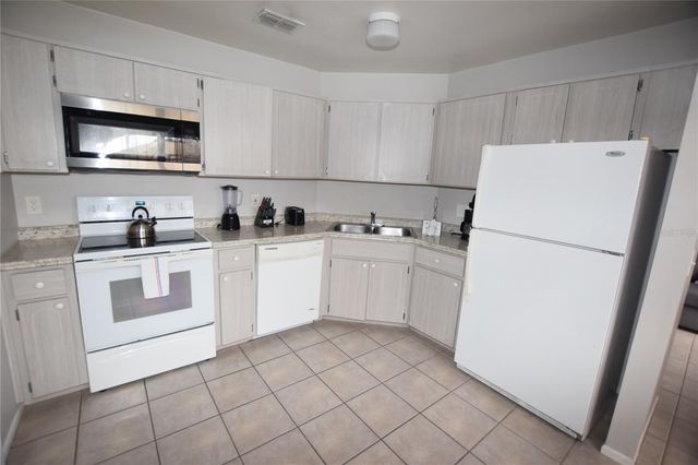 7706 INDIAN RIDGE TRAIL S, Kissimmee, FL 34747