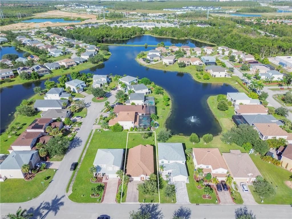 8125 Silver Birch WAY, LEHIGH ACRES, FL 33971 — exterior