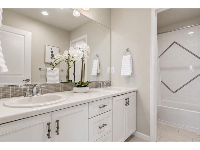 15437 W 50th Pl, Golden, CO 80403