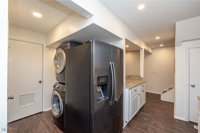 33803 Electric Boulevard H-17, Avon Lake, OH 44012