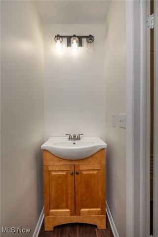 33803 Electric Boulevard H-17, Avon Lake, OH 44012