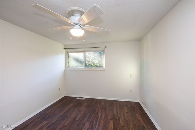 33803 Electric Boulevard H-17, Avon Lake, OH 44012