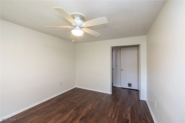 33803 Electric Boulevard H-17, Avon Lake, OH 44012