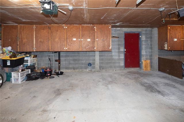 33803 Electric Boulevard H-17, Avon Lake, OH 44012