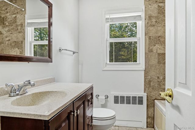 44 Kent Road, White Plains, NY 10603