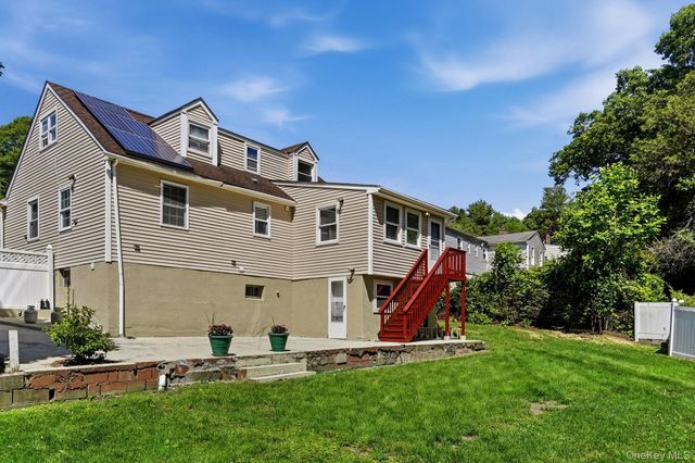 44 Kent Road, White Plains, NY 10603