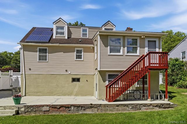44 Kent Road, White Plains, NY 10603