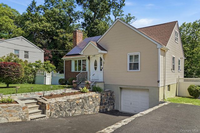 44 Kent Road, White Plains, NY 10603