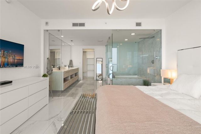 3131 NE 7th Ave 1202, Miami, FL 33137