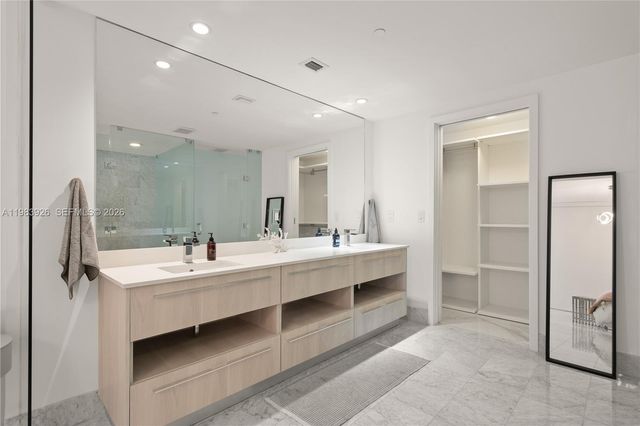 3131 NE 7th Ave 1202, Miami, FL 33137