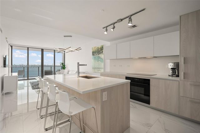 3131 NE 7th Ave 1202, Miami, FL 33137