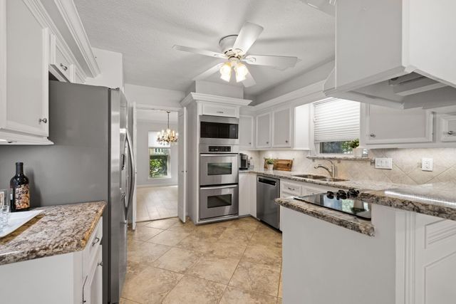 9203 Godstone Lane, Spring, TX 77379