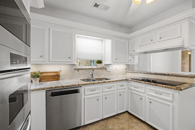 9203 Godstone Lane, Spring, TX 77379