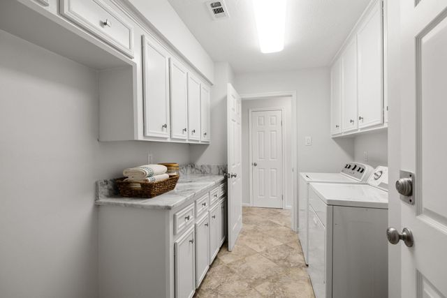 9203 Godstone Lane, Spring, TX 77379
