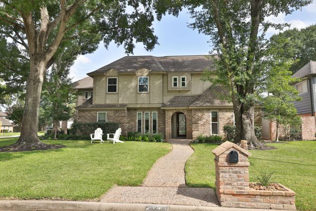 9203 Godstone Lane, Spring, TX 77379