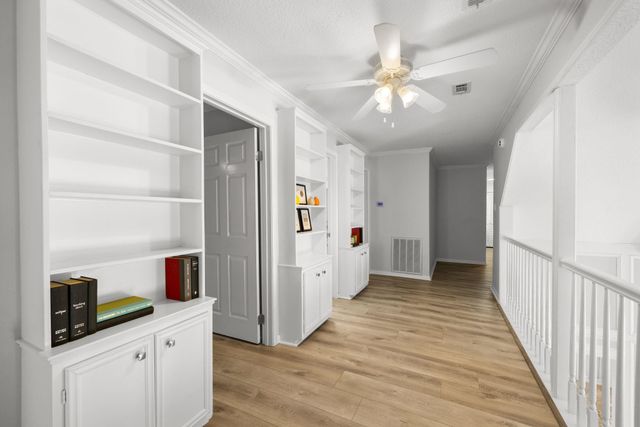 9203 Godstone Lane, Spring, TX 77379
