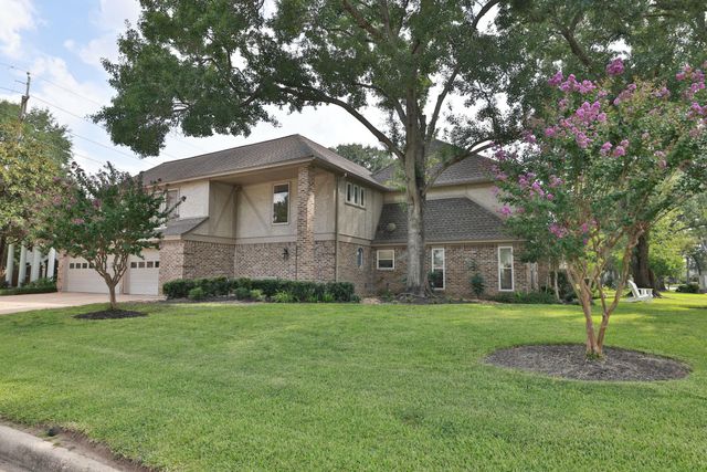 9203 Godstone Lane, Spring, TX 77379