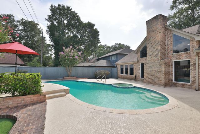 9203 Godstone Lane, Spring, TX 77379