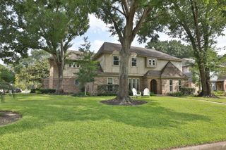 9203 Godstone Lane, Spring, TX 77379