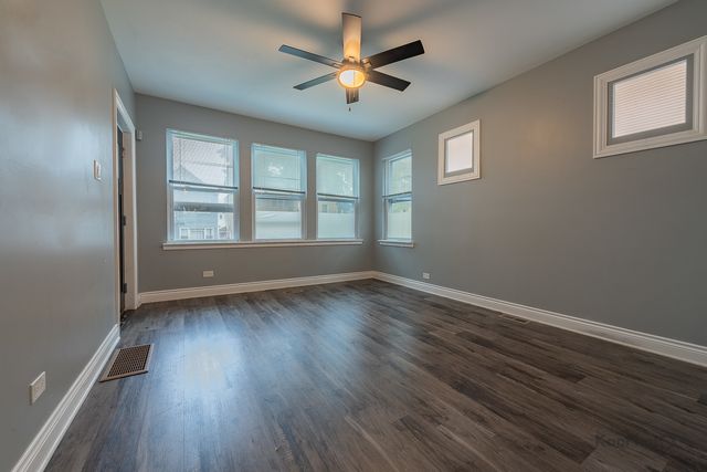 5012 S Washtenaw Avenue, Chicago, IL 60632