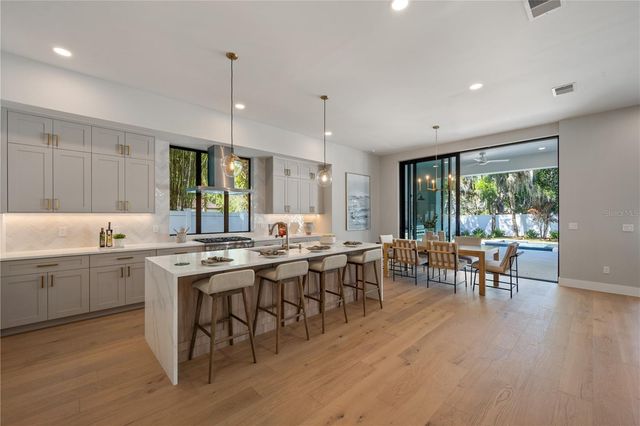 785 N PHELPS AVENUE, Winter Park, FL 32789