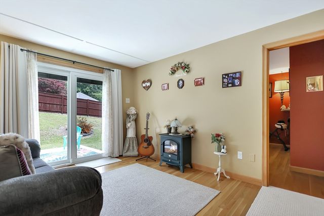 55 Victory Ave, Haverhill, MA 01830