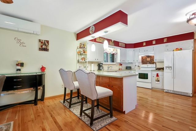 55 Victory Ave, Haverhill, MA 01830