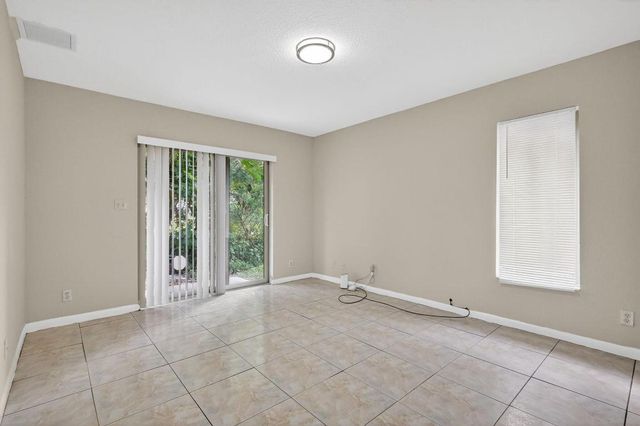 2208 Evans Street, Hollywood, FL 33020