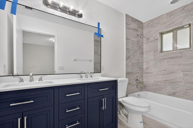 2208 Evans Street, Hollywood, FL 33020