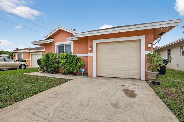 2208 Evans Street, Hollywood, FL 33020