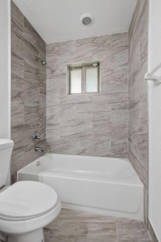 2208 Evans Street, Hollywood, FL 33020