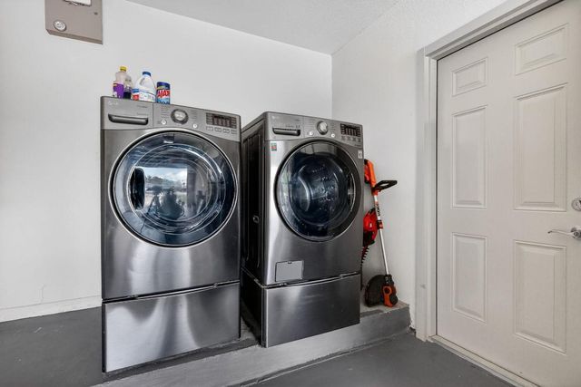 2208 Evans Street, Hollywood, FL 33020